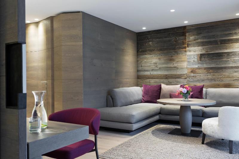 Prestige Living Suite image 3