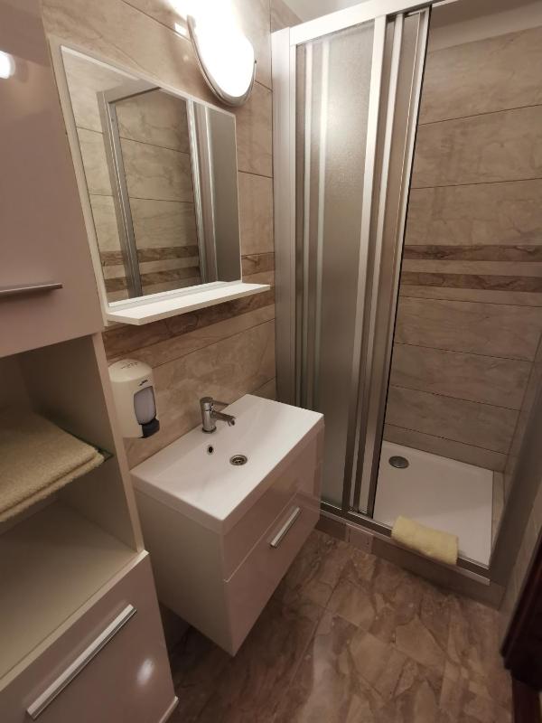 Deluxe Apartment image 1