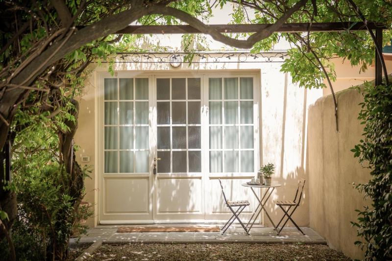 Double Room with Garden View - Annex image 3