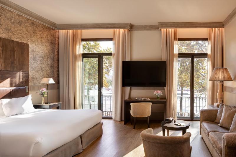 Junior Suite image 3