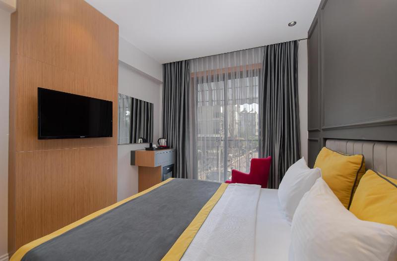 Standard Room image 1