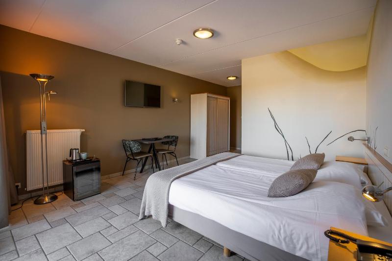 Double Room with Sauna image 1