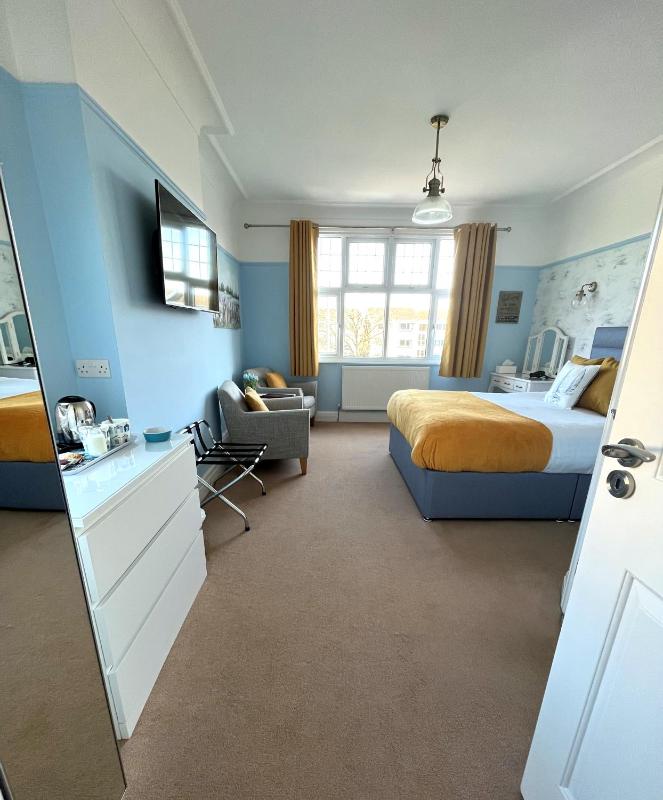 King Room image 1