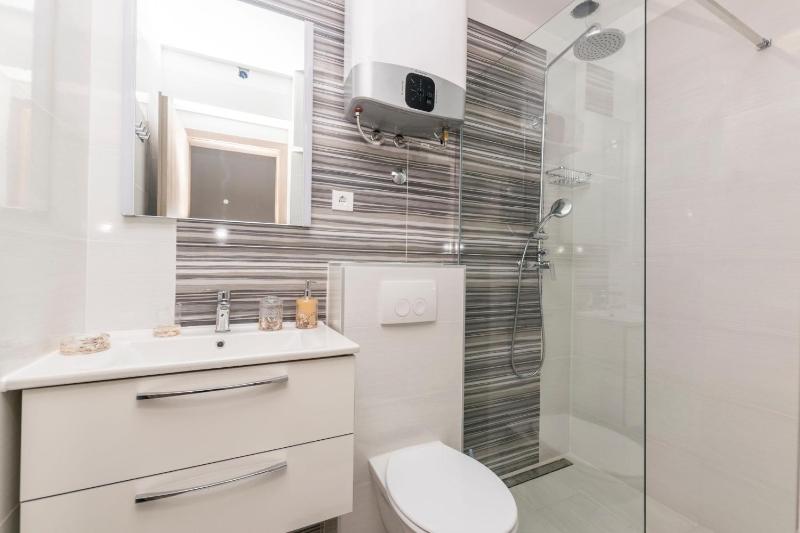 Apartments Tina Sea ​View - image 5