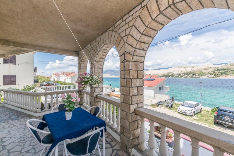 Apartments Tina Sea ​View - image 14