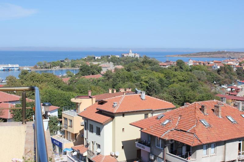 Superior Twin Room with Sea View image 4