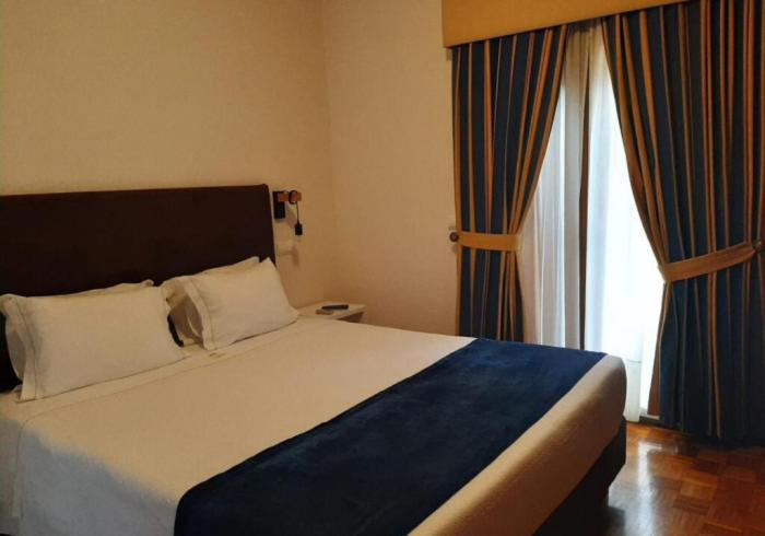Economy Double Room image 2