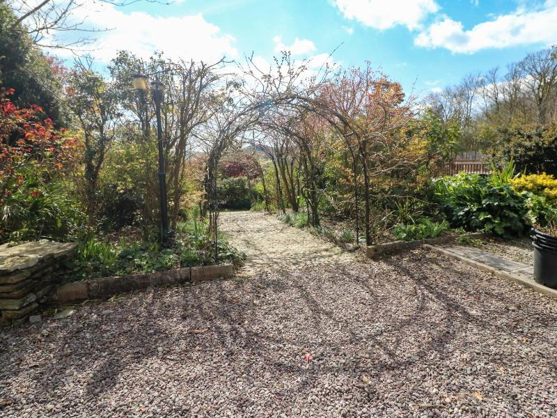 Lis-Ardagh Cottage 1 - image 4