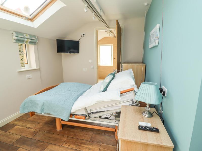 Sunday Cottage - image 10