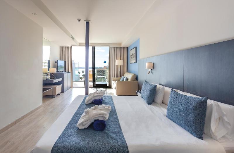 Premium Room image 3