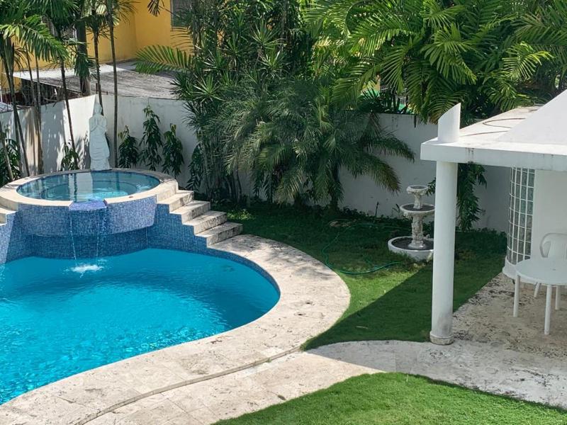 Casa Duplex Privada con Piscina - image 11