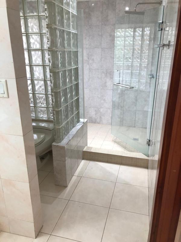 Casa Duplex Privada con Piscina - image 14