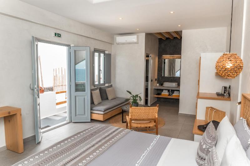Almyra Oia Suites - Adults Only - image 42