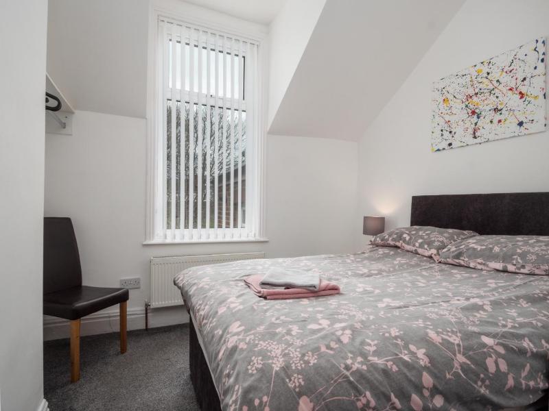 Four-Bedroom House image 3