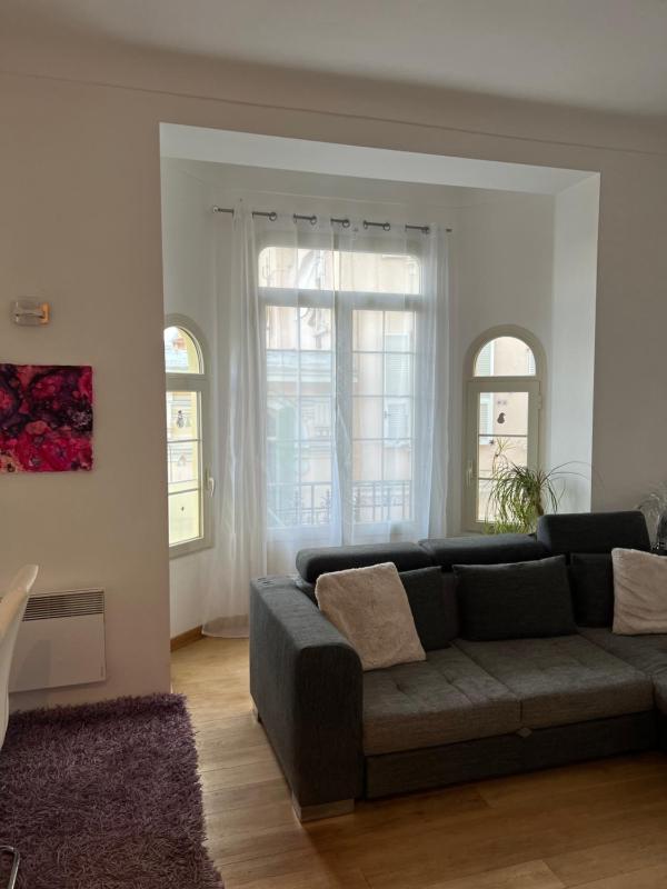Charming Sunny Apartment across Monte Carlo Casino - image 9