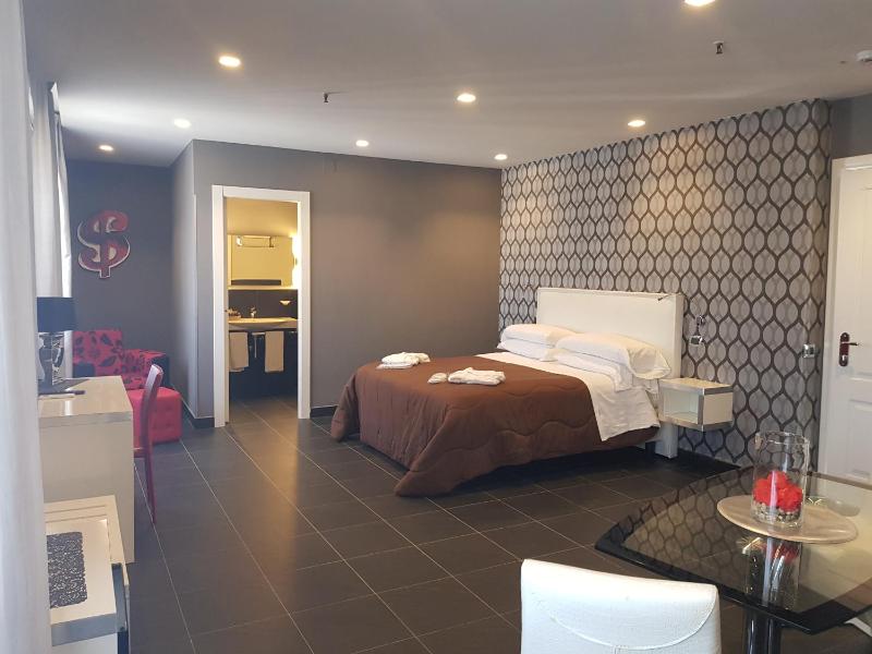 Suite image 1