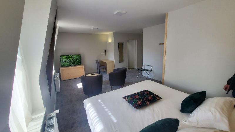 Privilege Double Room image 1