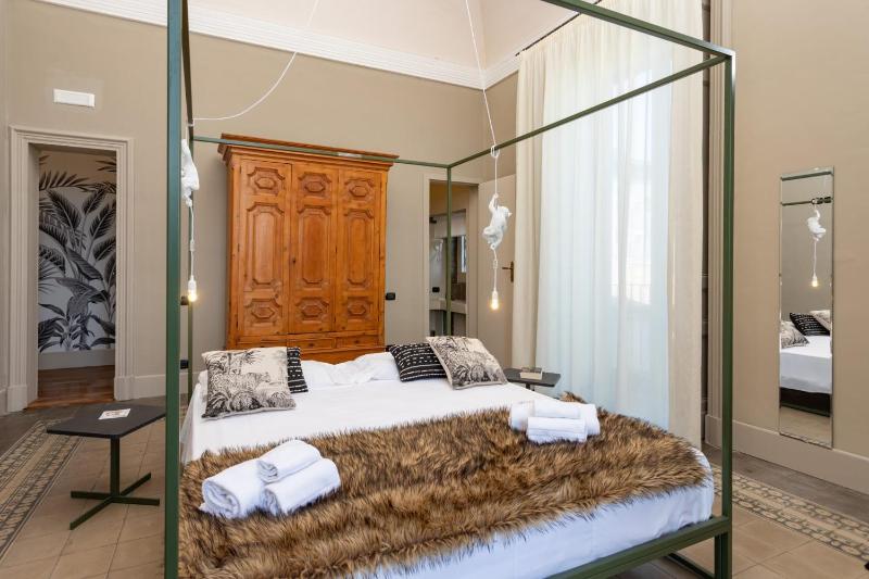 81 Suite and Breakfast - image 9
