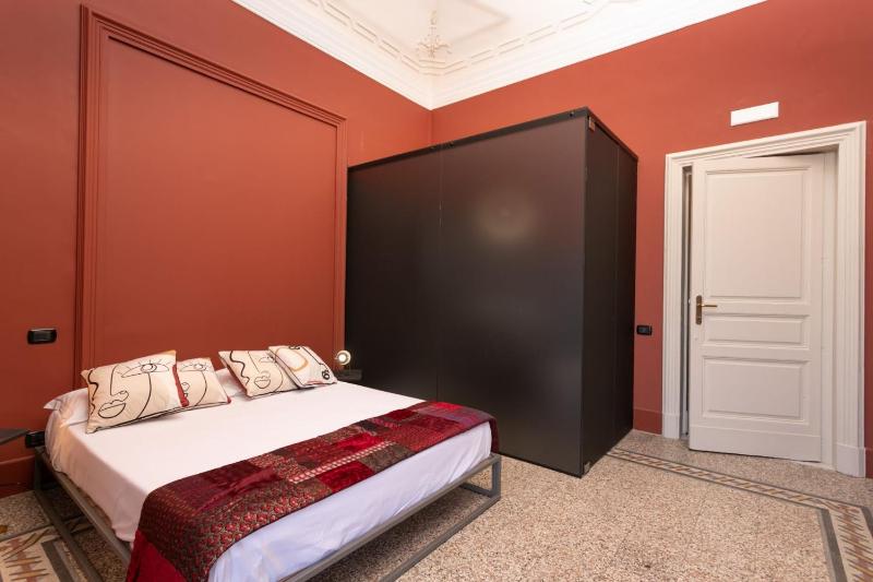 Double Room image 2