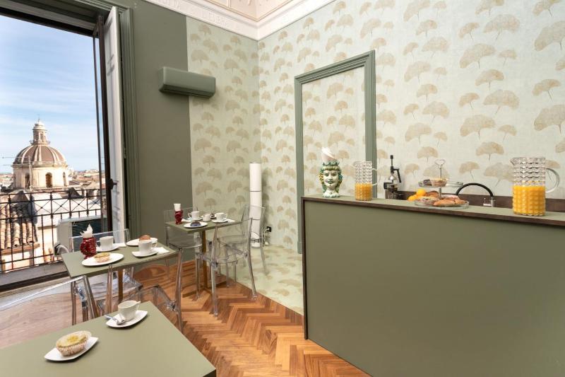 81 Suite and Breakfast - image 10