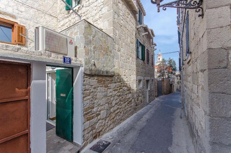 Apartment Ane Images