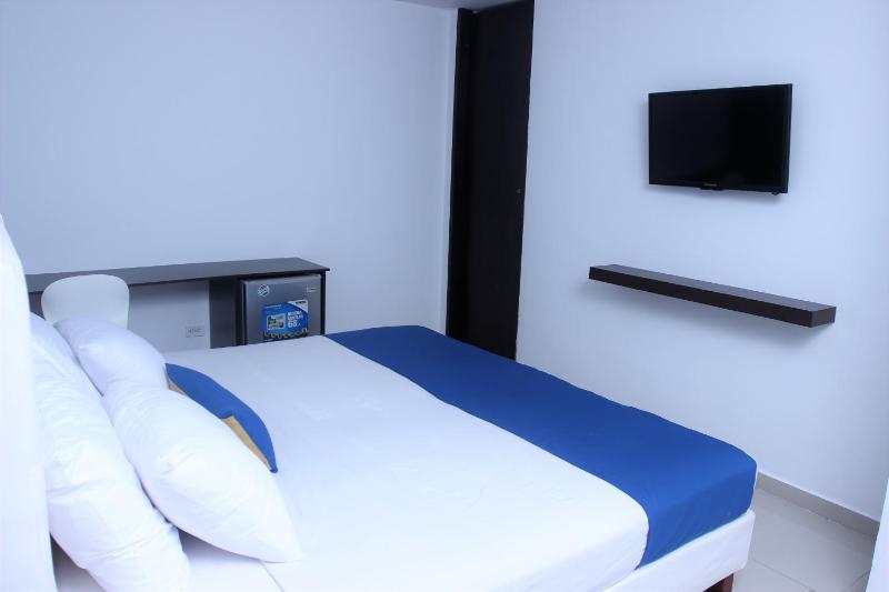 Eslait Hotel & Apartamentos - image 12