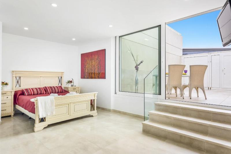 Villa Alegria by Villa Plus - image 8