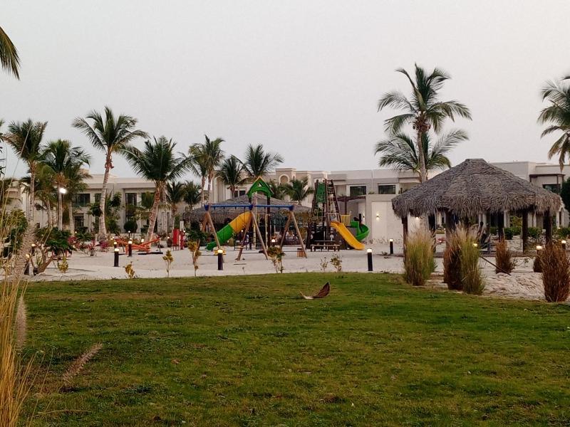 SWEET HOME LILY HAWANA SALALAH RESORT- Laguna Apartment - image 5