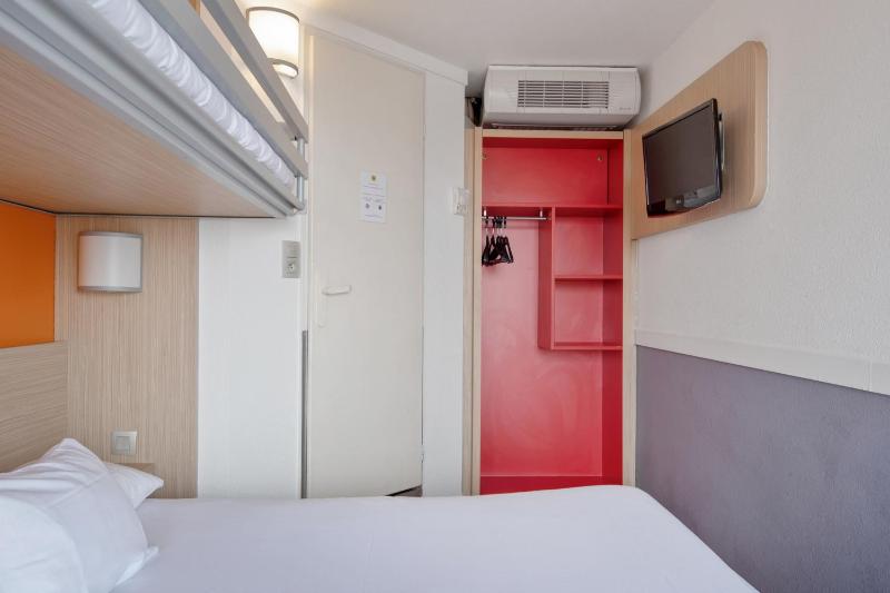 Triple Room image 4