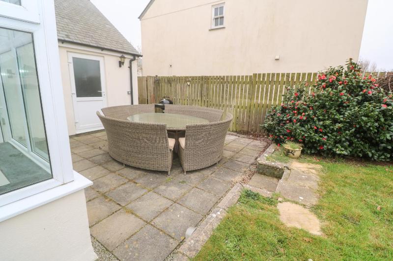 15 Tower Meadows - image 11