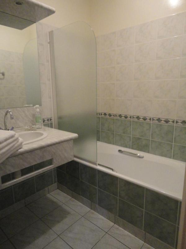 Family Room with Bathroom image 2