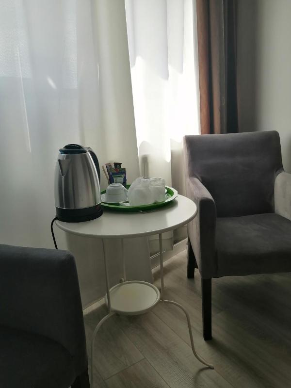 Standard Double Room image 3