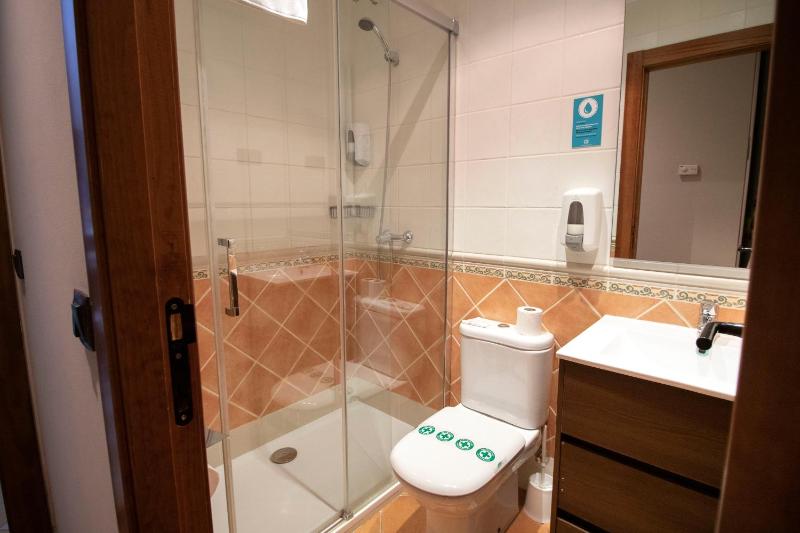 Superior Double or Twin Room with Terrace image 3