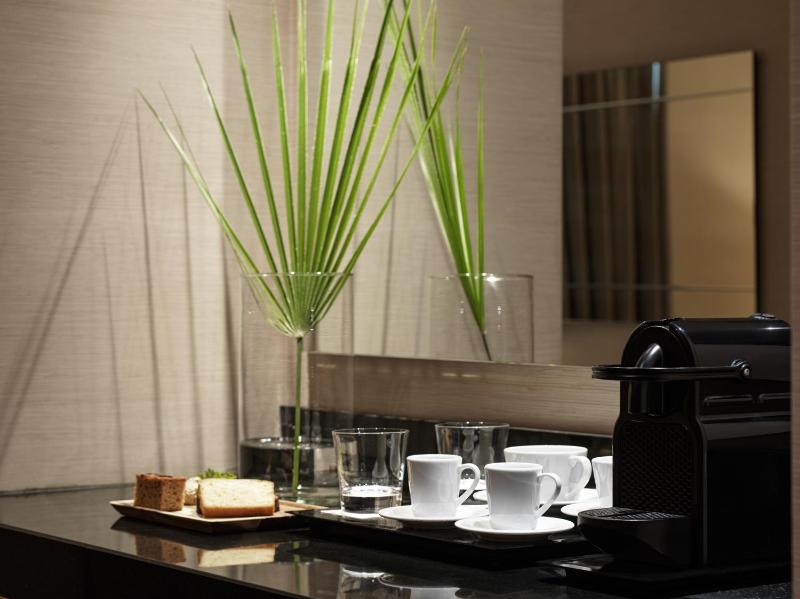 Executive Suite image 2
