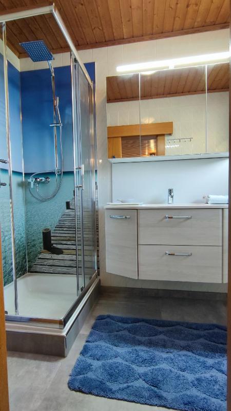 Double Room with Balcony image 4