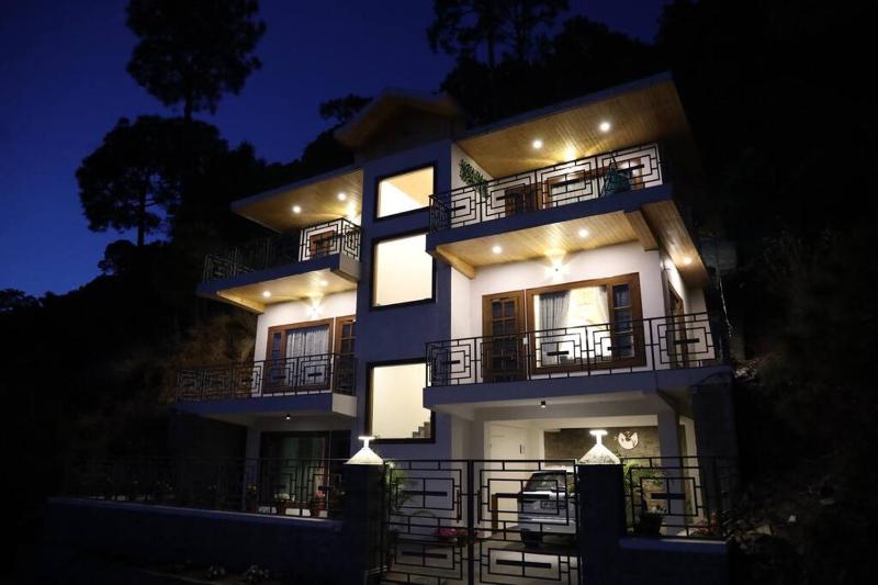 The Cerro Rico - 3 BHK Modern Villa - image 1