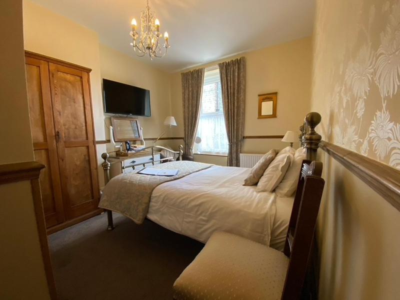 Deluxe Single Room image 1