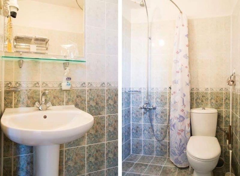 Triple Room with Mountain View image 4