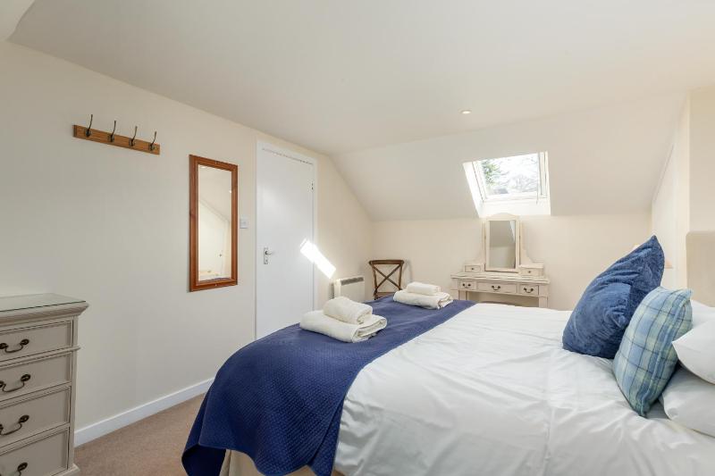 One-Bedroom House image 4