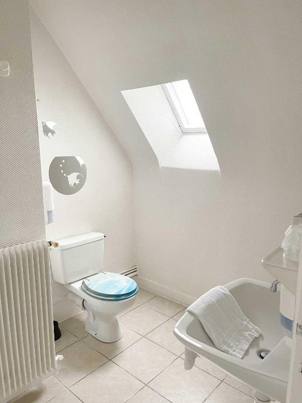 Standard Triple Room image 4