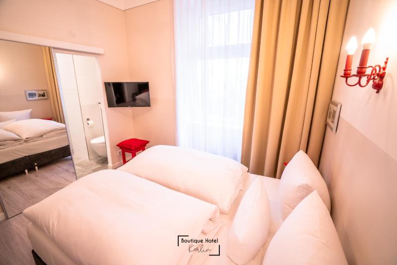 Standard Double or Twin Room image 3