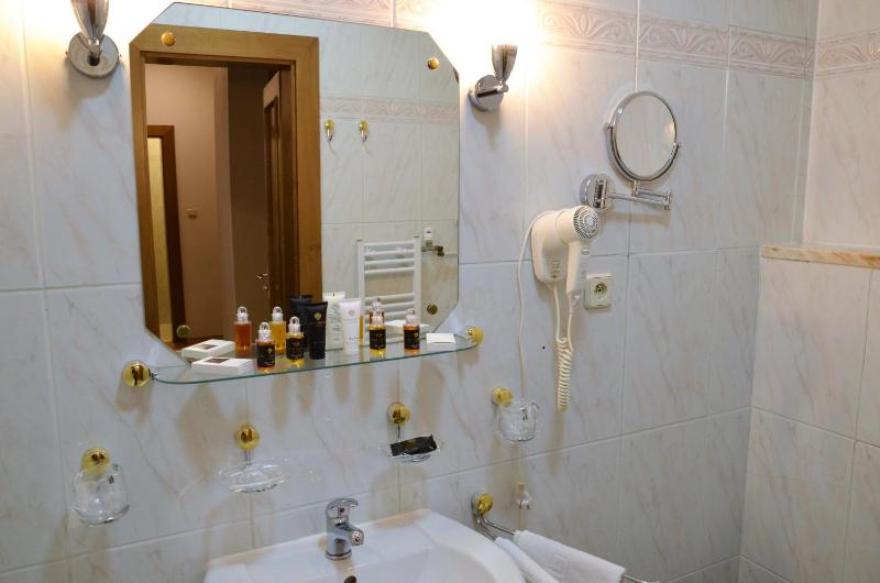 Suite image 3