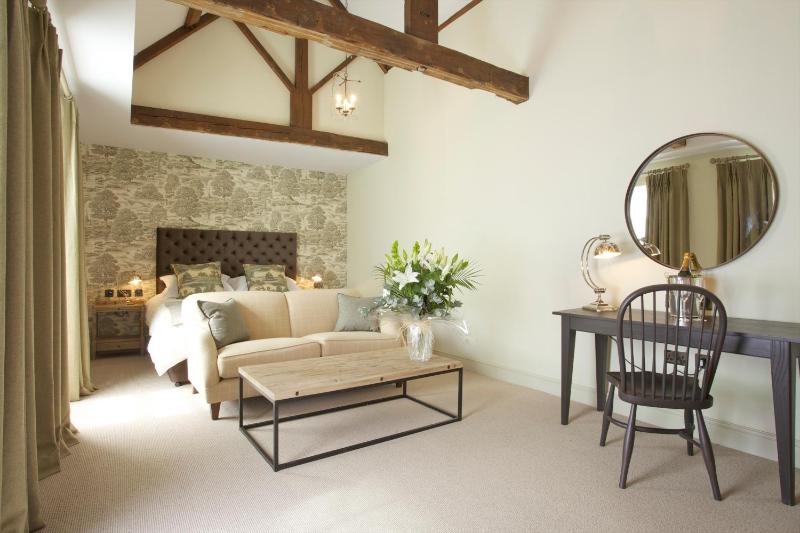 King Suite image 4