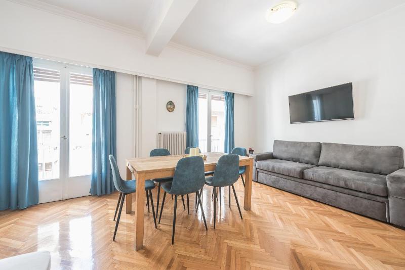 Victoria Sun Apartments - image 1
