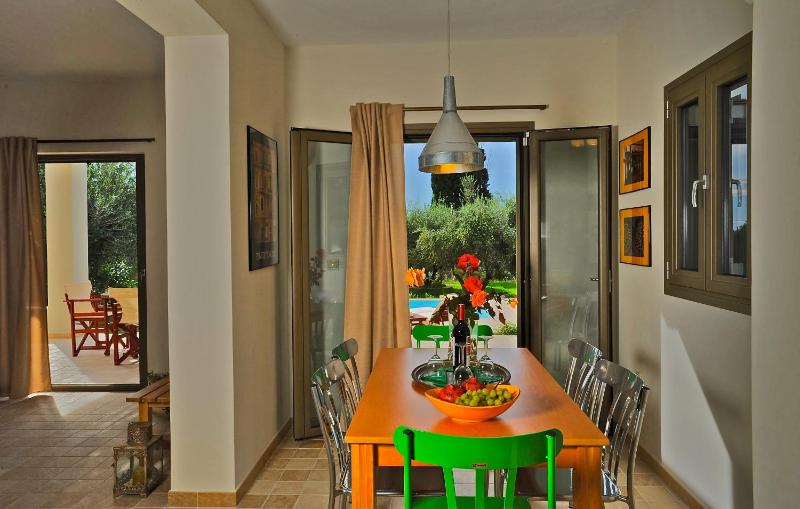 Elaia Villas - image 38