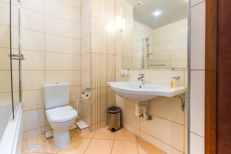 Standard Single Room image 4