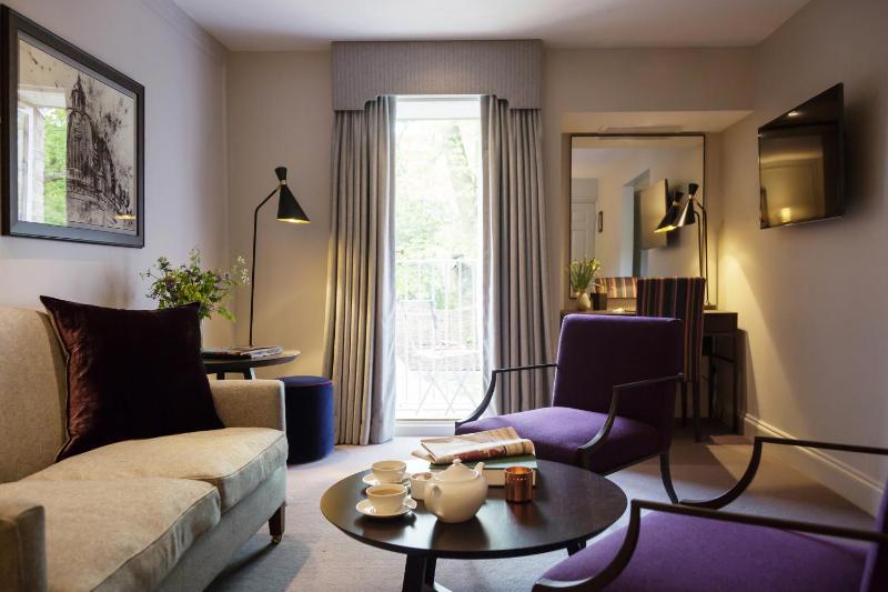 Junior Suite image 2