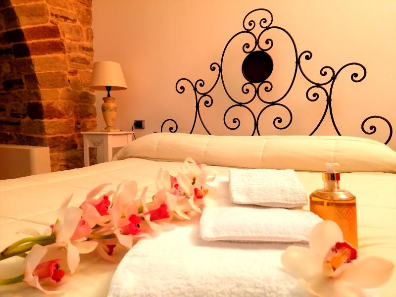 Assisi Garden Suite - image 15