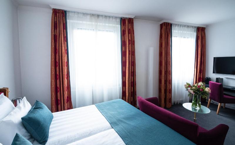 Junior Suite image 4