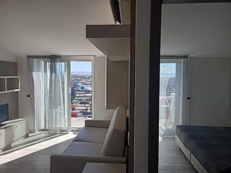 Suite with View image 3